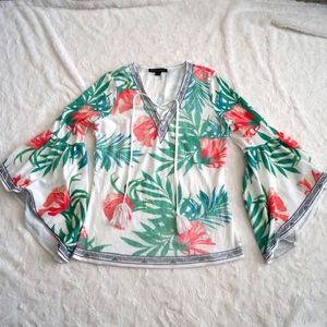 Tropical Print Flare Sleeve Resort Shirt Medium